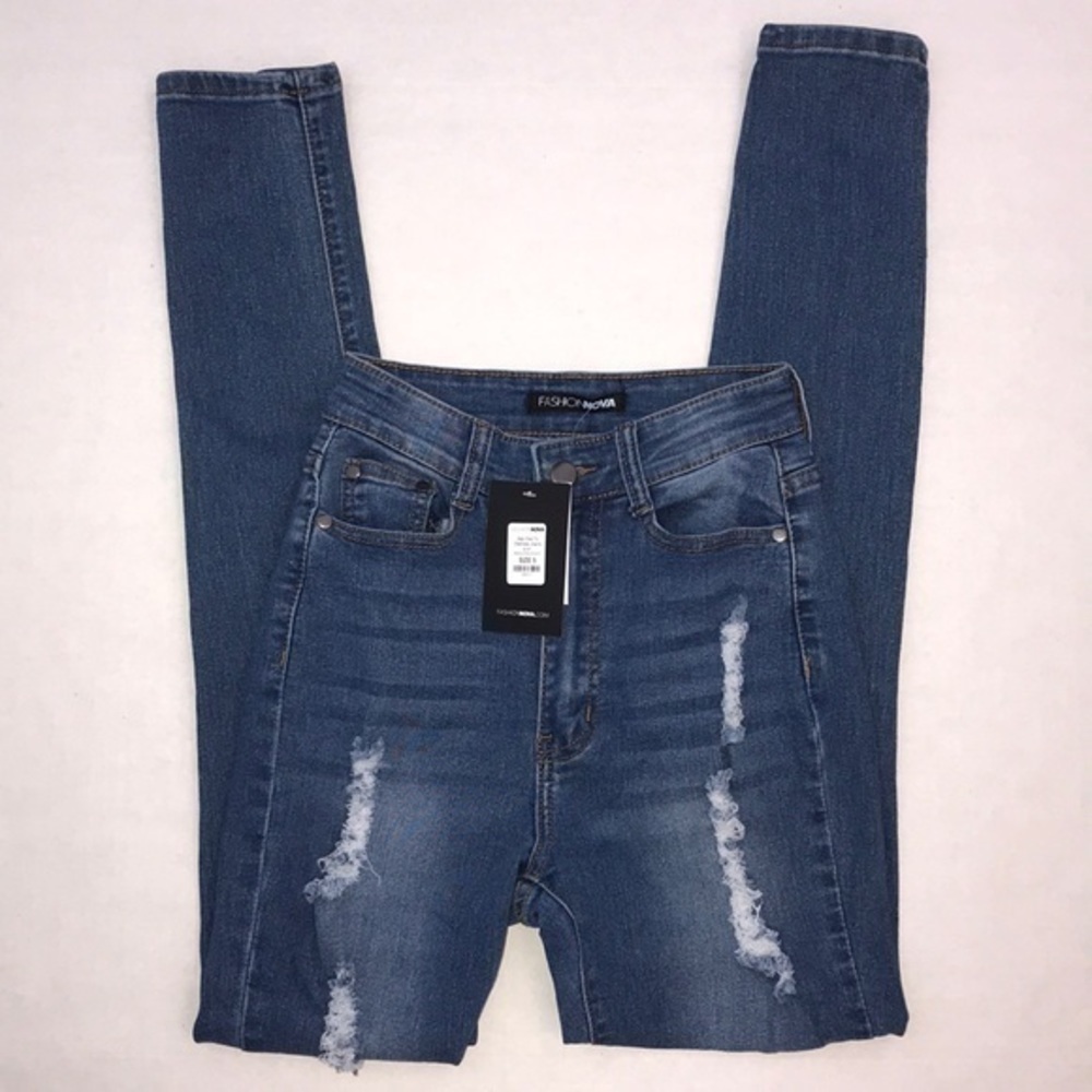 Fashion Nova Say Yes To Distress Jeans - Picture 4 of 11